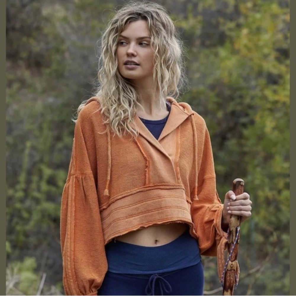 Free People Half Court Sweatshirt Knit in Burnt Orange Size small